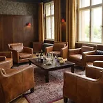 Schloss Golf & Hotel *