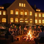 Schloss Golf & *