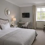 Schloss Golf &