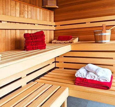 Schloss Golf & Hotel