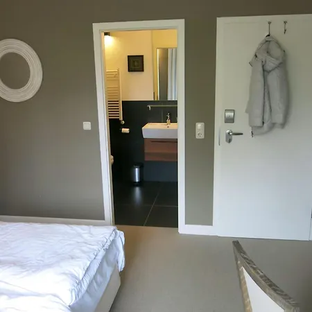 Schloss Golf & Hotel *