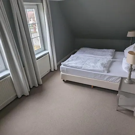 Hotel Schloss Golf & *