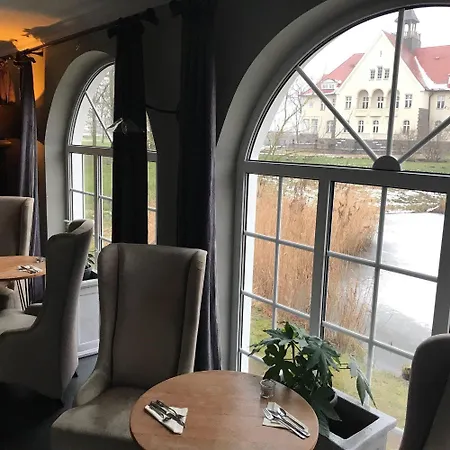 Schloss Golf &