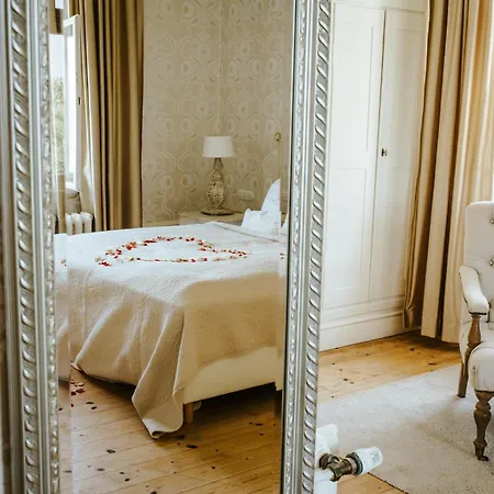 Schloss Golf & Hotel *