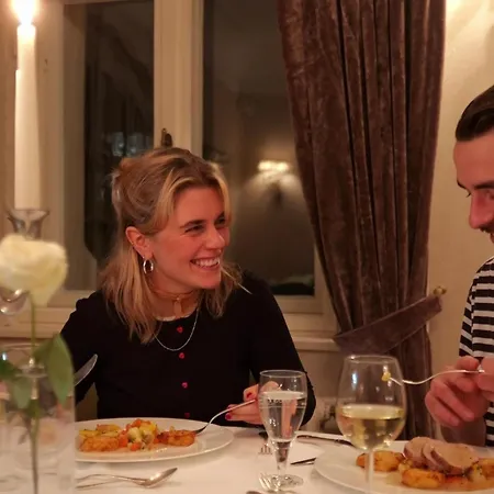 Hotel Schloss Golf & *