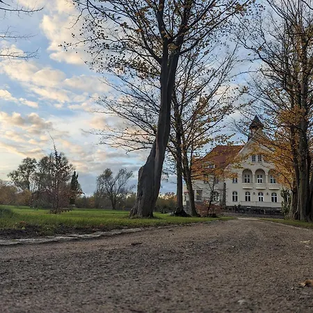 Schloss Golf &