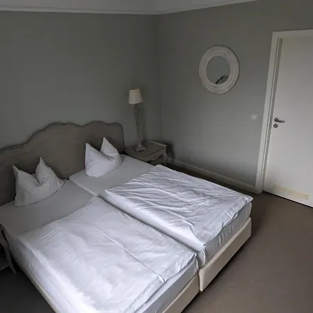 Schloss Golf & Hotel