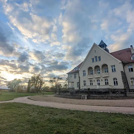 Schloss Golf & Hotel