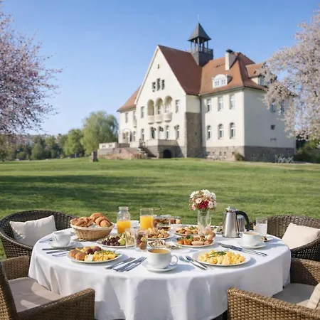Schloss Golf & 호텔 *