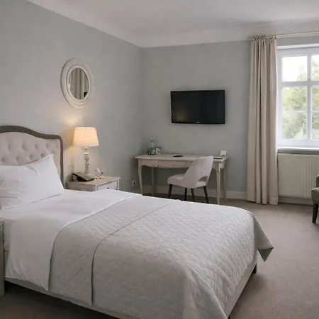 Schloss Golf & Hotel